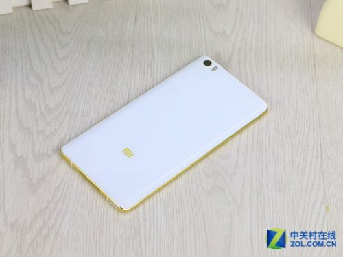 颜值爆表性能强劲 八大最新旗舰机盘点