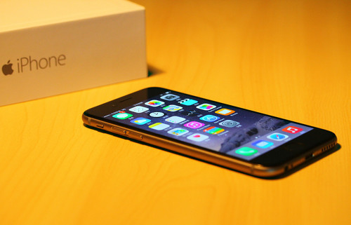 依然是最好的<a href=/mobile/ target=_blank class=infotextkey>智能手機(jī)</a> iPhone 6初品鑒 