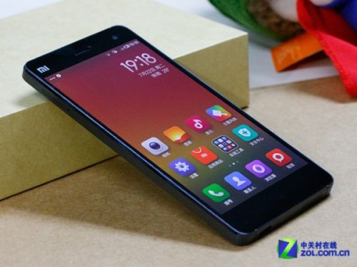 <a href=/mobile/iphone/ target=_blank class=infotextkey>iPhone</a>6壓力大 不同質(zhì)感的8款X核手機薦