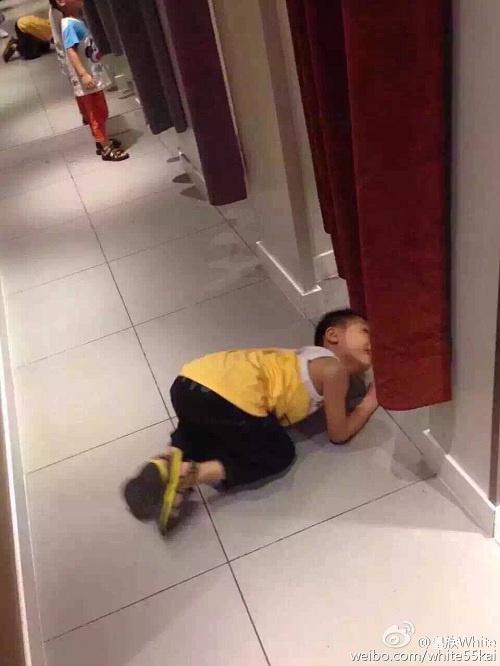 LOL圈微博调侃优衣库，小智、洞主居然都在找种子？