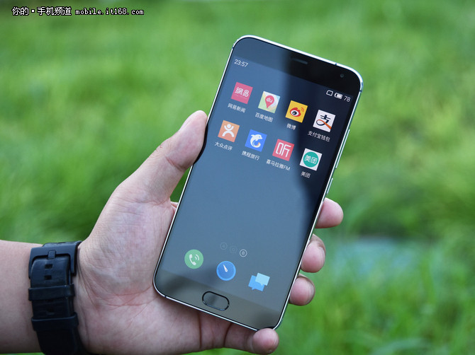 HTC M9暴降至2999元 本周超值手機(jī)匯總