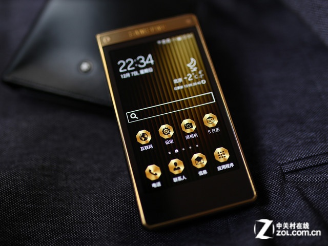 W系列首款雙卡4G 三星W2015報(bào)價(jià)18888 