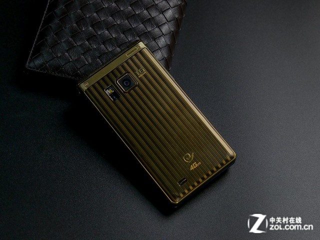 W系列首款雙卡4G 三星W2015報(bào)價(jià)18888 