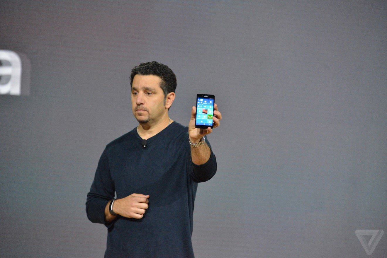 微軟發(fā)布會(huì) MicrosoftBand二代 lumia950 SurfacePro4 SurfaceBook