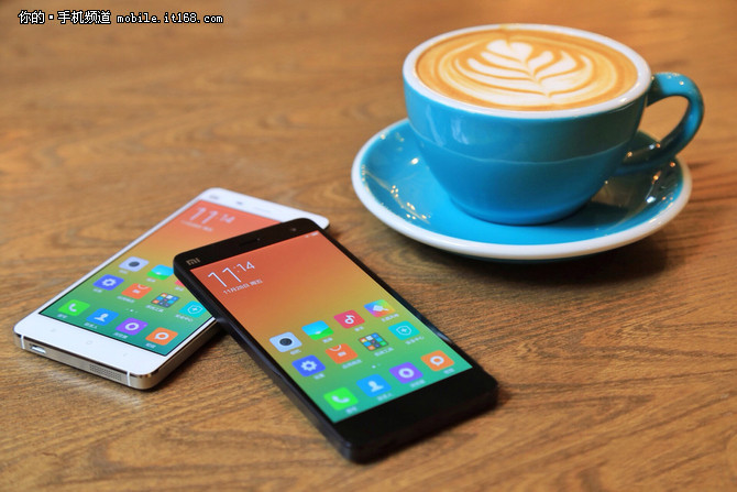 Moto G白菜價(jià)僅689元 本周超值手機(jī)匯總