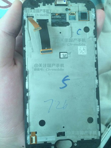 只賣1999元？ 疑似小米5前面板曝光 