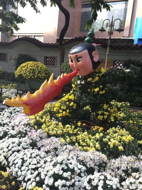 廣州驚現(xiàn)菊花葫蘆娃：造型雷人 網(wǎng)友看瞎