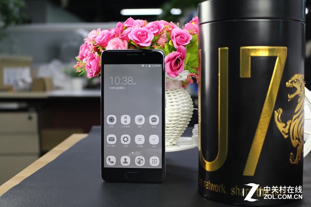 联发科八核支持指纹 有糖手机U7评测 