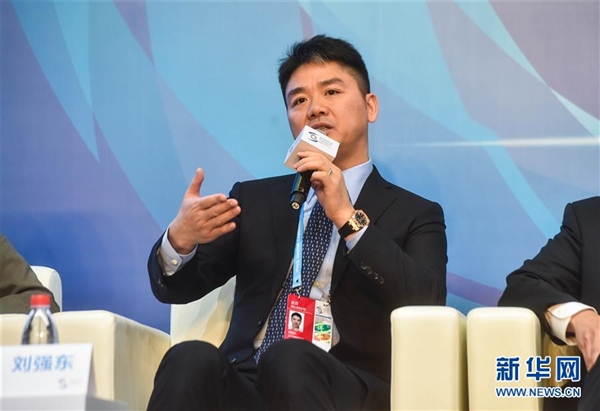 畫(huà)面太美！雷軍/馬云/李彥宏/馬化騰穿上西裝后