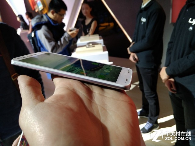 選擇決定實(shí)力 Moto X 極現(xiàn)場(chǎng)真機(jī)實(shí)拍
