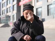 戰(zhàn)斗民族13歲少女自拍摔下9樓：太慘了