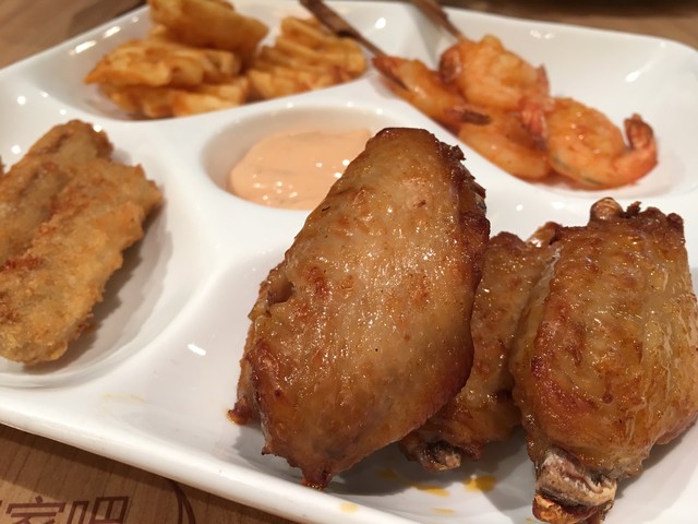 尖Phone:中興AXON天機MAX戰(zhàn)iPhone 6sP 