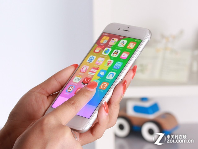 此時買更超值 蘋果 iPhone 6報價4100元 