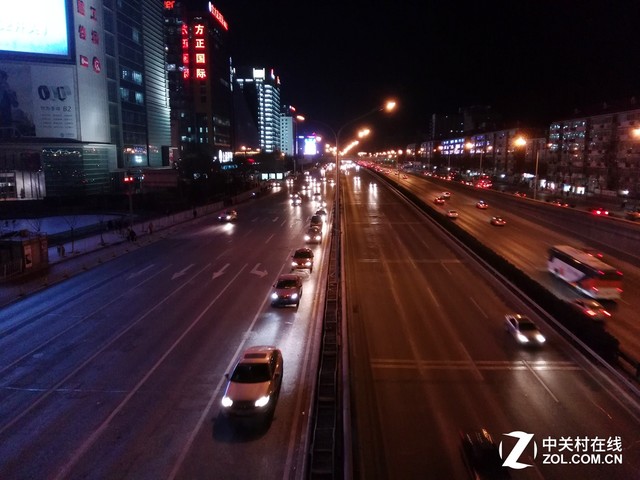 翻轉(zhuǎn)鏡頭看世界 榮耀7i拍照功力深度解析 