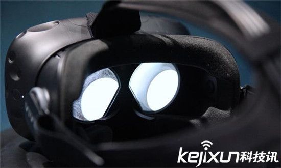 HTC Vive Pre體驗(yàn)：比上一代更輕更精致