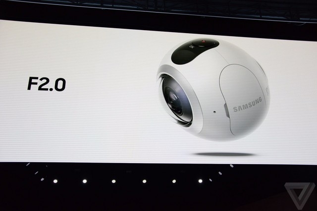 VR看展新時(shí)代 三星S7/S7 edge發(fā)布回顧