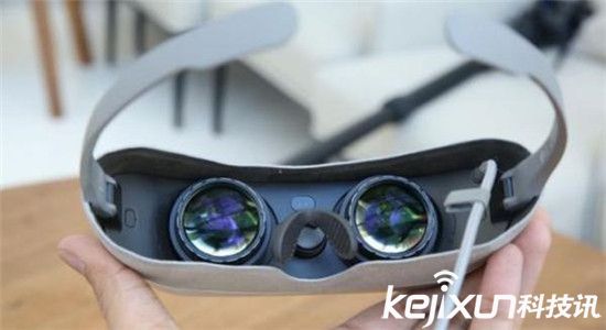 MWC2016 VR設(shè)備全覽：HTC 三星 LG三國(guó)鼎立