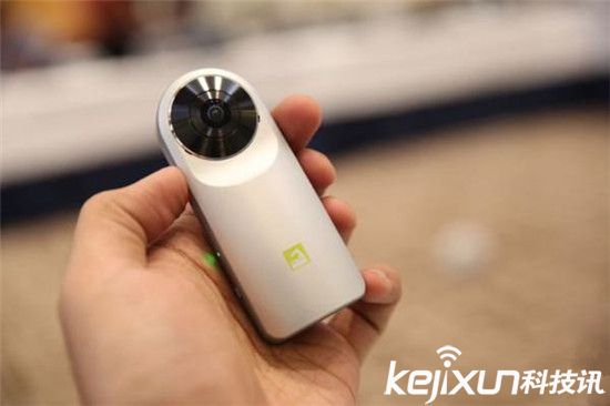 MWC2016 VR設(shè)備全覽：HTC 三星 LG三國(guó)鼎立
