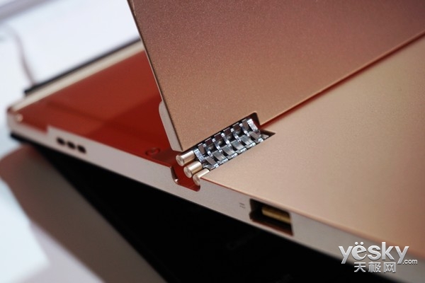 殺向二合一領域 聯(lián)想Ideapad Miix 700速評