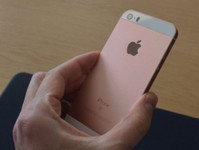 將6s裝進(jìn)了5s身體里 iPhoneSE上手圖賞