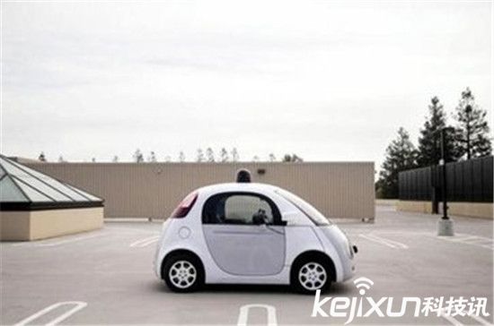 谷歌汽車(chē)肇事遭打臉 無(wú)人駕駛真的可靠嗎？