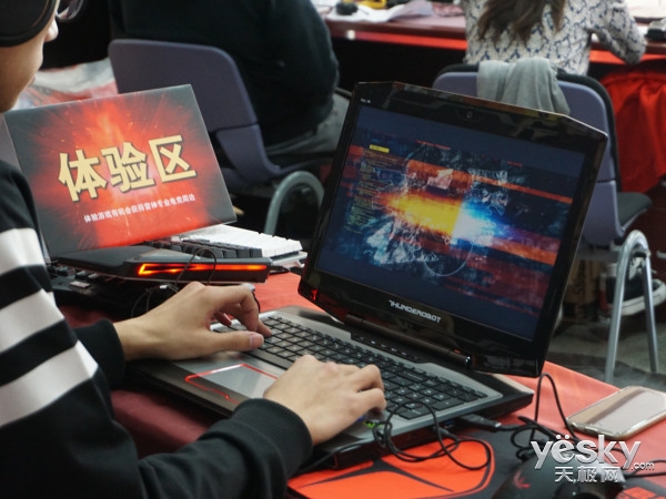 全國高校電競聯(lián)賽北航站開擼:最佳裝備亮相