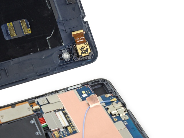 不止一塊主板？谷歌Nexus 9拆解 
