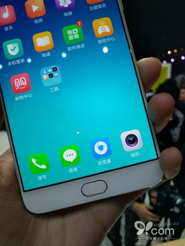 圓潤均衡由內(nèi)而外 OPPO R9搶先體驗(yàn)