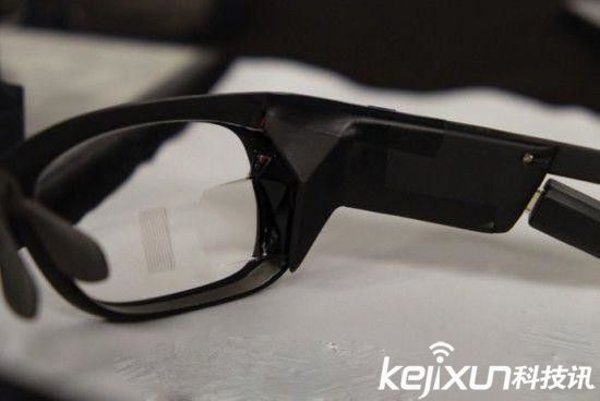 Oculus Rift變身智能眼鏡 扎克伯格虛擬現(xiàn)實計劃 
