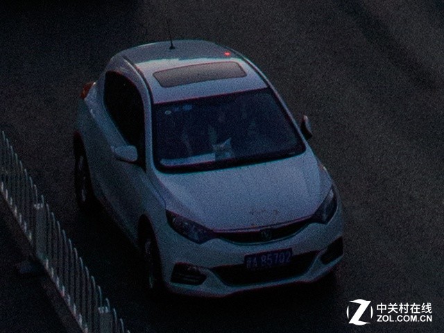 高像素之爭(zhēng) 佳能EOS 5DSR對(duì)比索尼A7R Ⅱ 