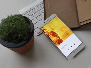 華為P8與OPPO R9 Plus對(duì)比評(píng)測(cè)