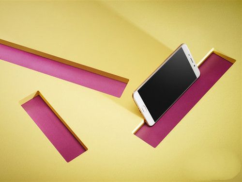 OPPO R9 Plus和MOTOXStyle對(duì)比
