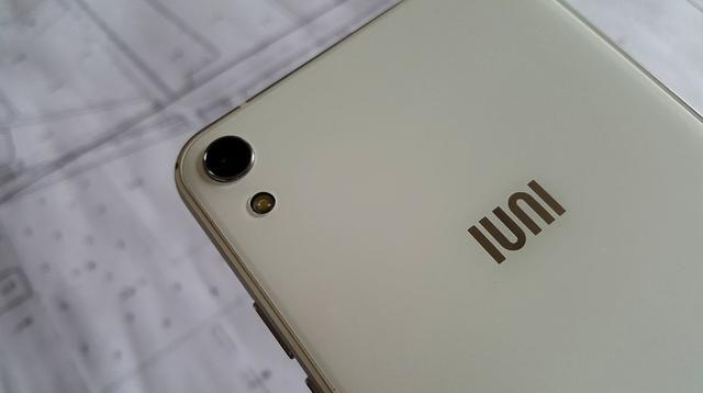 金立子品牌IUNI裁員超60% <a href=/tech/internet/ target=_blank class=infotextkey>互聯(lián)網(wǎng)</a>手機(jī)再度面臨生存危機(jī)