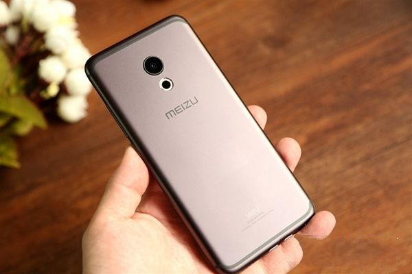 荣耀V8和魅族PRO6哪个好 魅族PRO6与荣耀V8区别对比