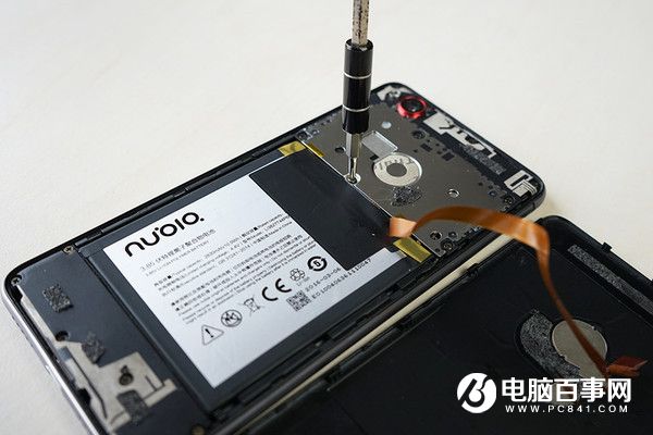努比亚Z11 mini做工怎么样 nubia Z11 mini拆解图评测