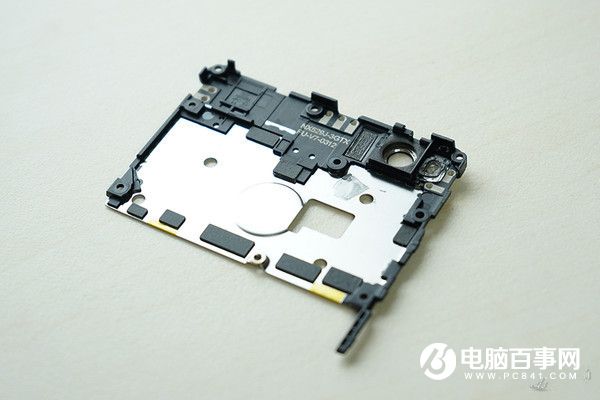 努比亚Z11 mini做工怎么样 nubia Z11 mini拆解图评测