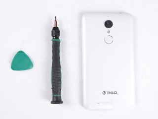 360手機(jī)N4做工怎么樣？360N4手機(jī)拆機(jī)圖解評(píng)測(cè)