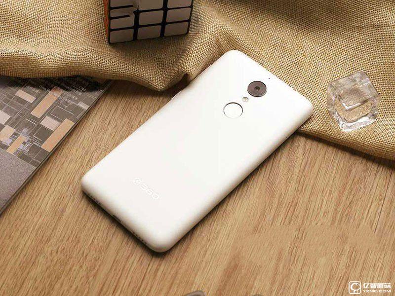 体验为王 360手机N4评测：对比魅蓝Note3/乐2谁更具吸引力？