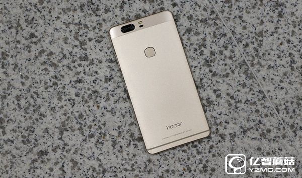 ZUK Z2和榮耀V8哪個(gè)好 榮耀V8與ZUK Z2區(qū)別對(duì)比