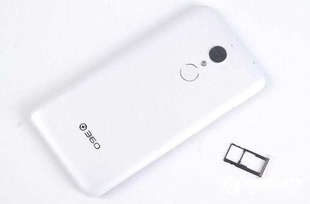 360手機(jī)N4做工如何？360手機(jī)N4拆機(jī)圖解評(píng)測