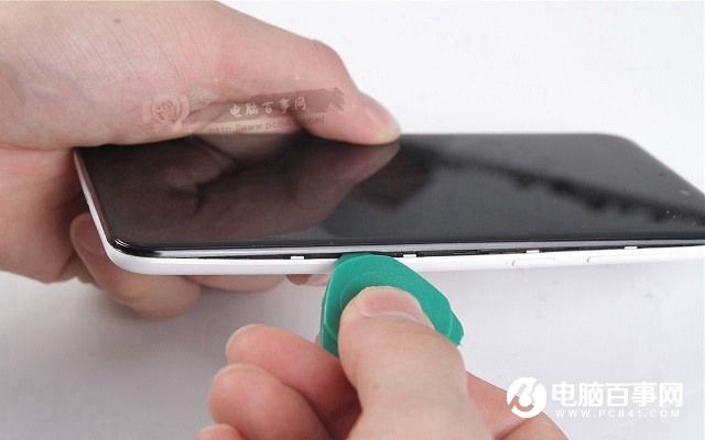 360手機(jī)N4做工如何？360手機(jī)N4拆機(jī)圖解評(píng)測