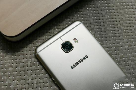 三星C7值得買嗎 三星Galaxy C7評測