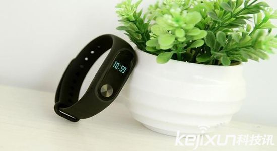 <a href=/tags/54-0.html target=_blank class=infotextkey>小米</a>手環(huán)2一天感受 屏幕沒想象中給力