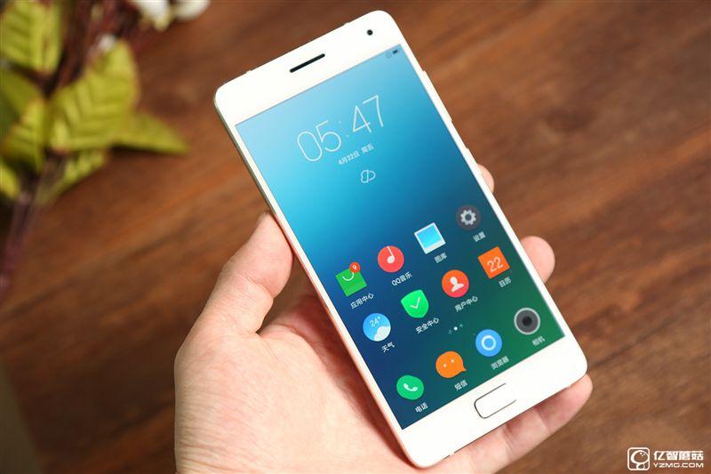 ZUK Z2 Pro旗舰版深度评测：0.05mm全球最窄黑边！