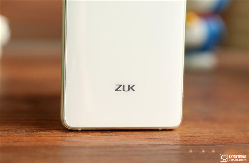 ZUK Z2 Pro旗舰版深度评测：0.05mm全球最窄黑边！