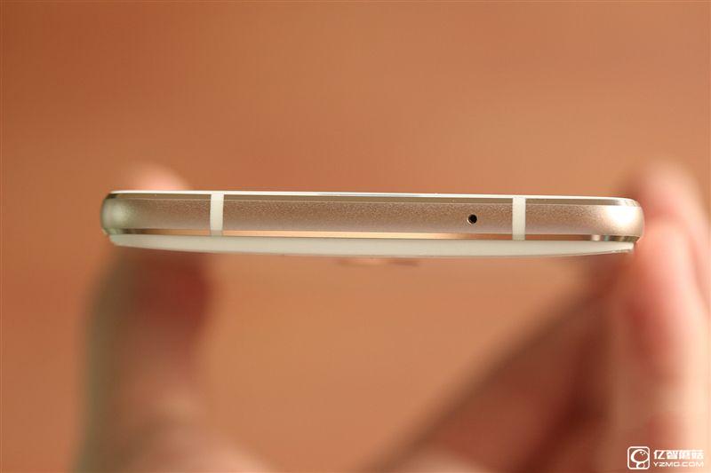 ZUK Z2 Pro旗舰版深度评测：0.05mm全球最窄黑边！
