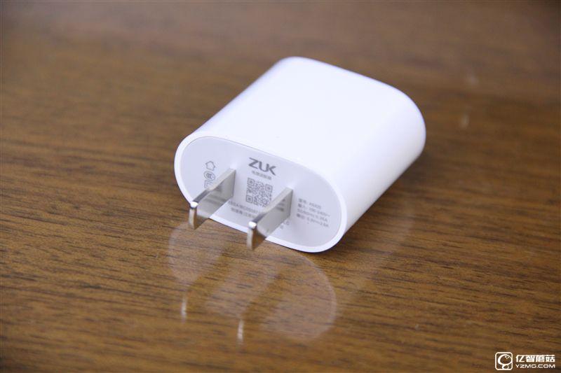 ZUK Z2 Pro旗舰版深度评测：0.05mm全球最窄黑边！