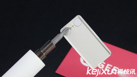 華為榮耀暢玩手環(huán)A1揭秘： 果然不是蓋的