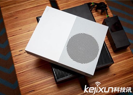 Xbox艷驚四座 XboxOneS顏值遠(yuǎn)勝XboxOne？