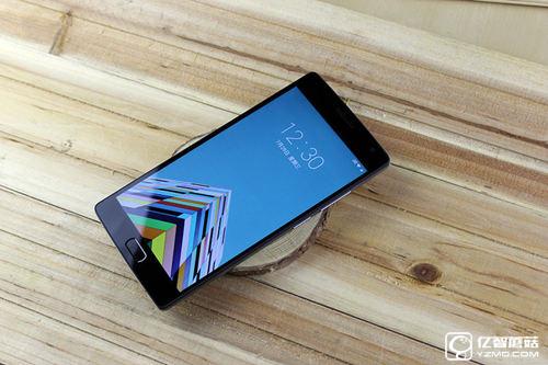 OPPO A59和一加手机2对比评测1